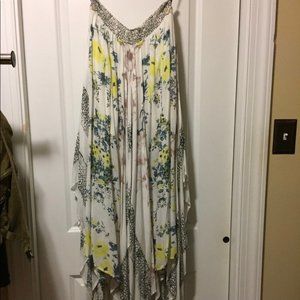 Free People Handkerchief Skirt – Size: Large